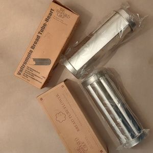 Pampered Chef Flower and Heart Bread Tubes